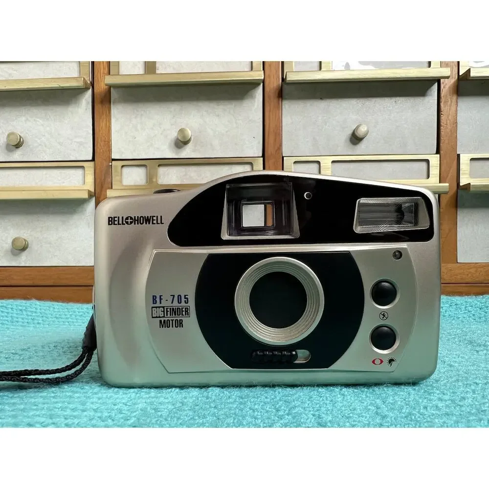 Bell & Howell BF-705 Big finder 35 point and shoot camera